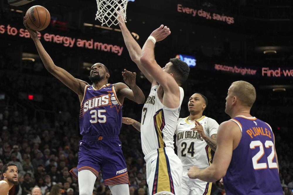 他在俱乐部 他在俱乐部